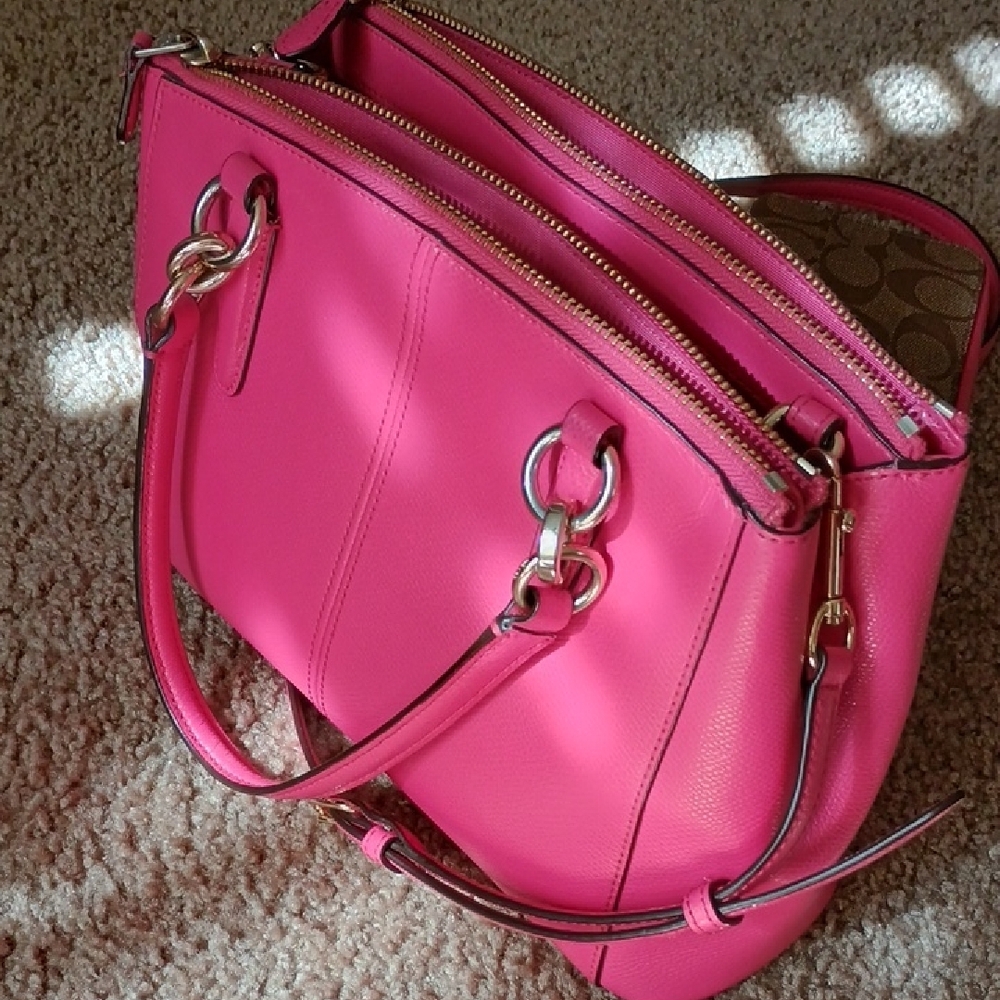 Coach Pink Handbag with Signature Wristlet - Picture 3 of 11